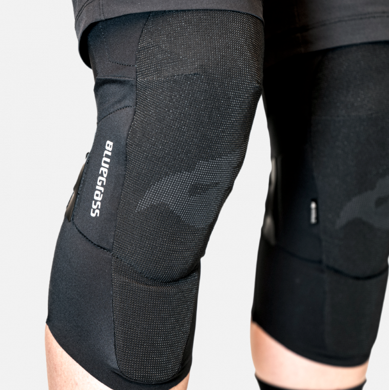 BlueGrass Aura Core Knee Pads