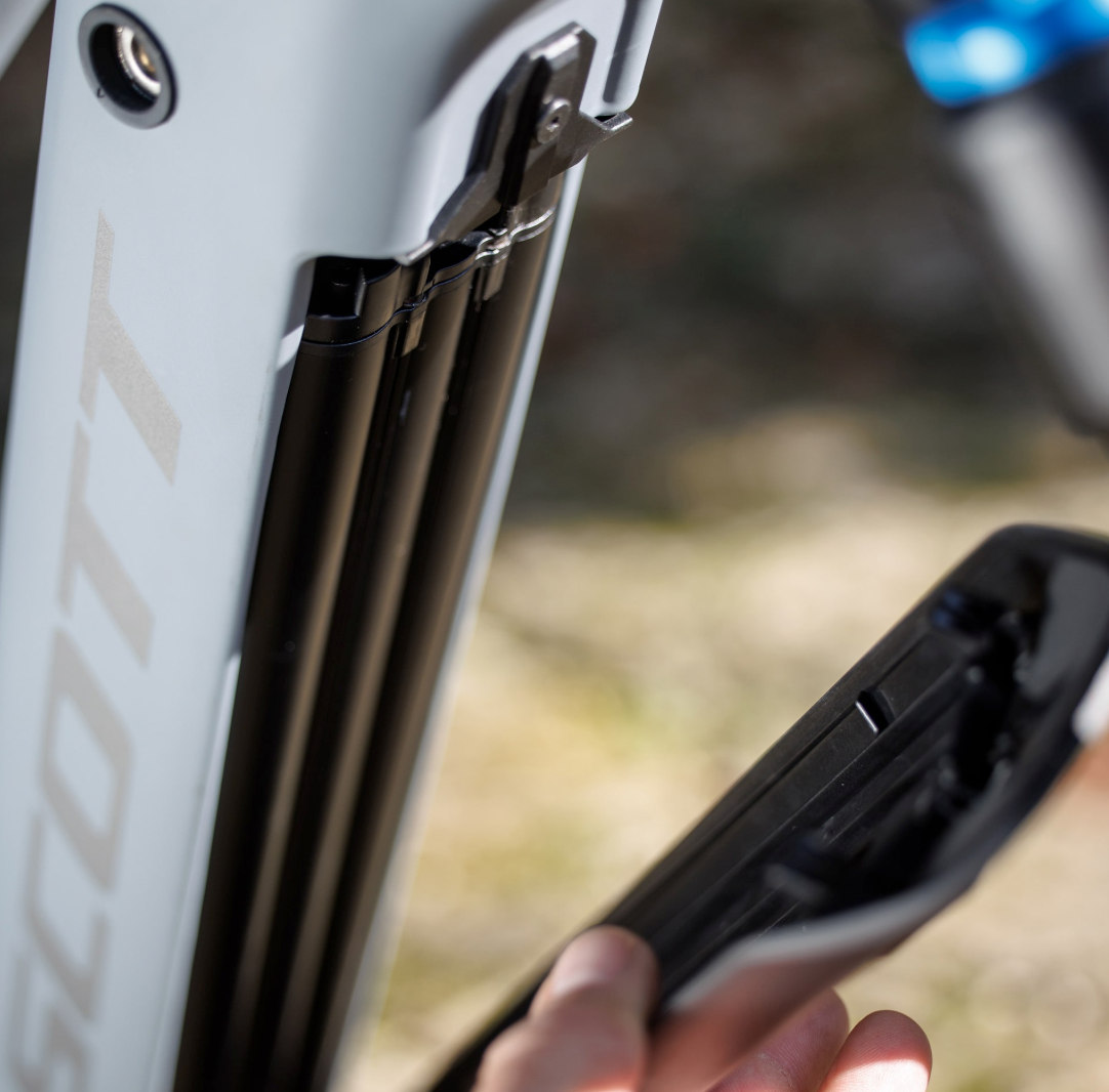 Scott Patron 910 Carbon Bosch 800WH Mountain E-Bike