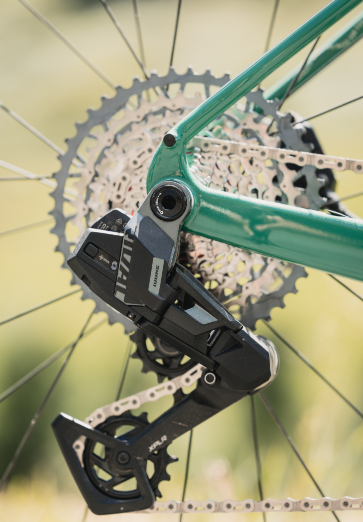 Marin Headland 3 700C Commuting,Gravel,Adventure Bike free pedals