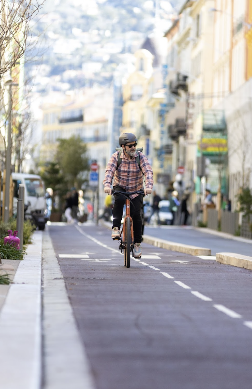 Kona Dew - urban/trekking bike