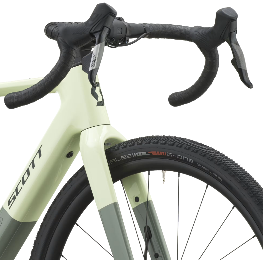 Scott Solace 30, Electric Gravel Bike and free pedals